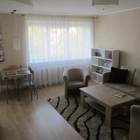 Cozy Near City Center * كلابيدا